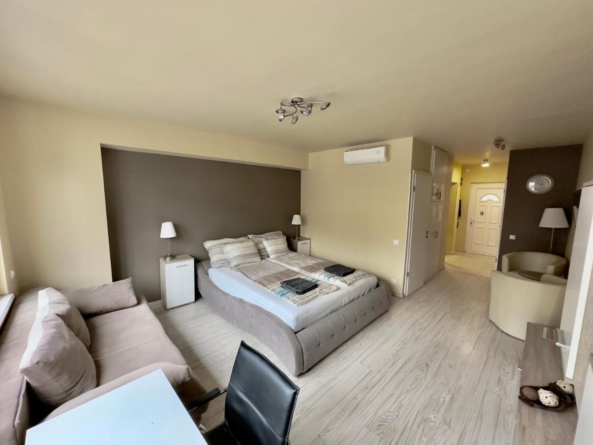 Brand New Apartment In The Center Budapest Esterno foto